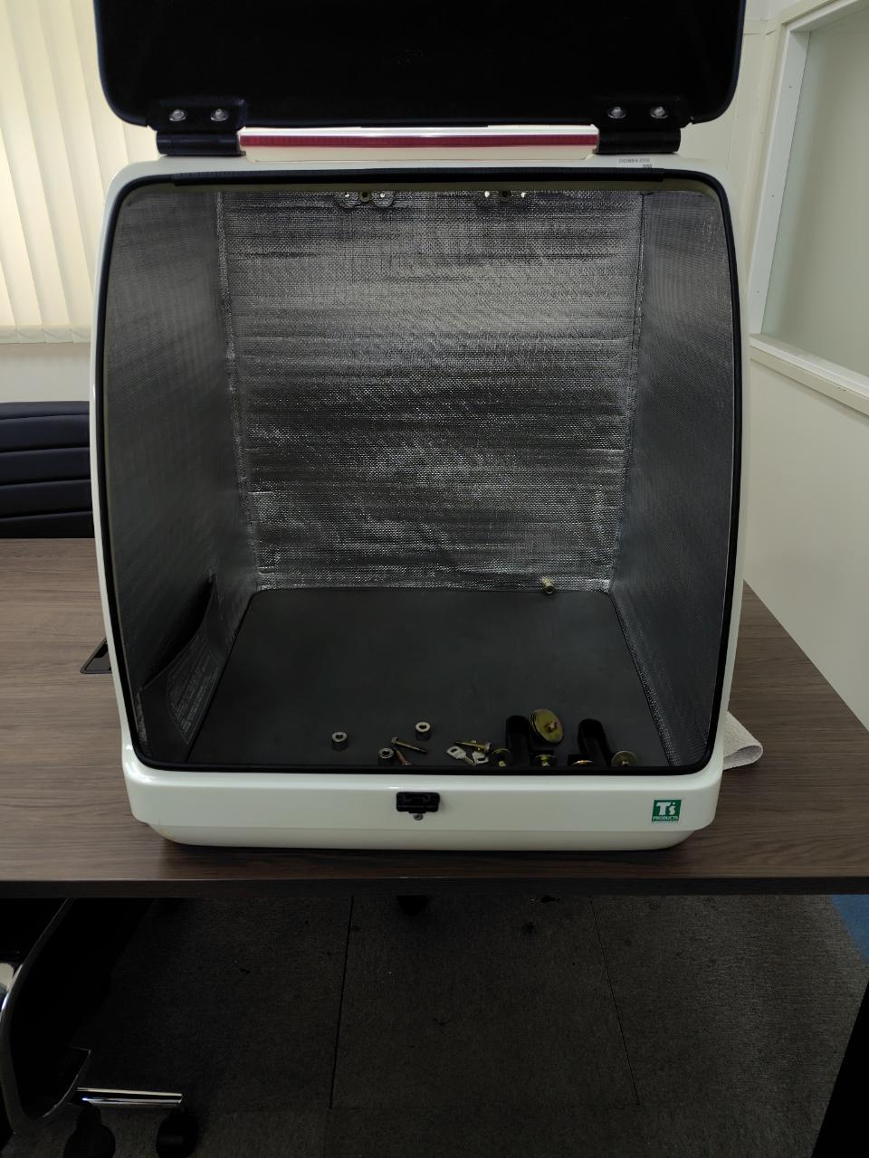 【送料無料】【中古品】リヤBOX MB30-C スタンダードトランク ティーズ - 画像 (2)